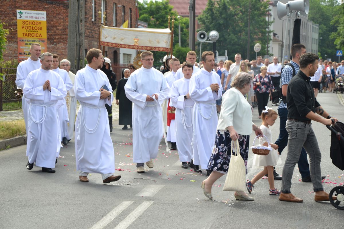 procesja-boze-cialo-zory-filip-jakub-2019 24