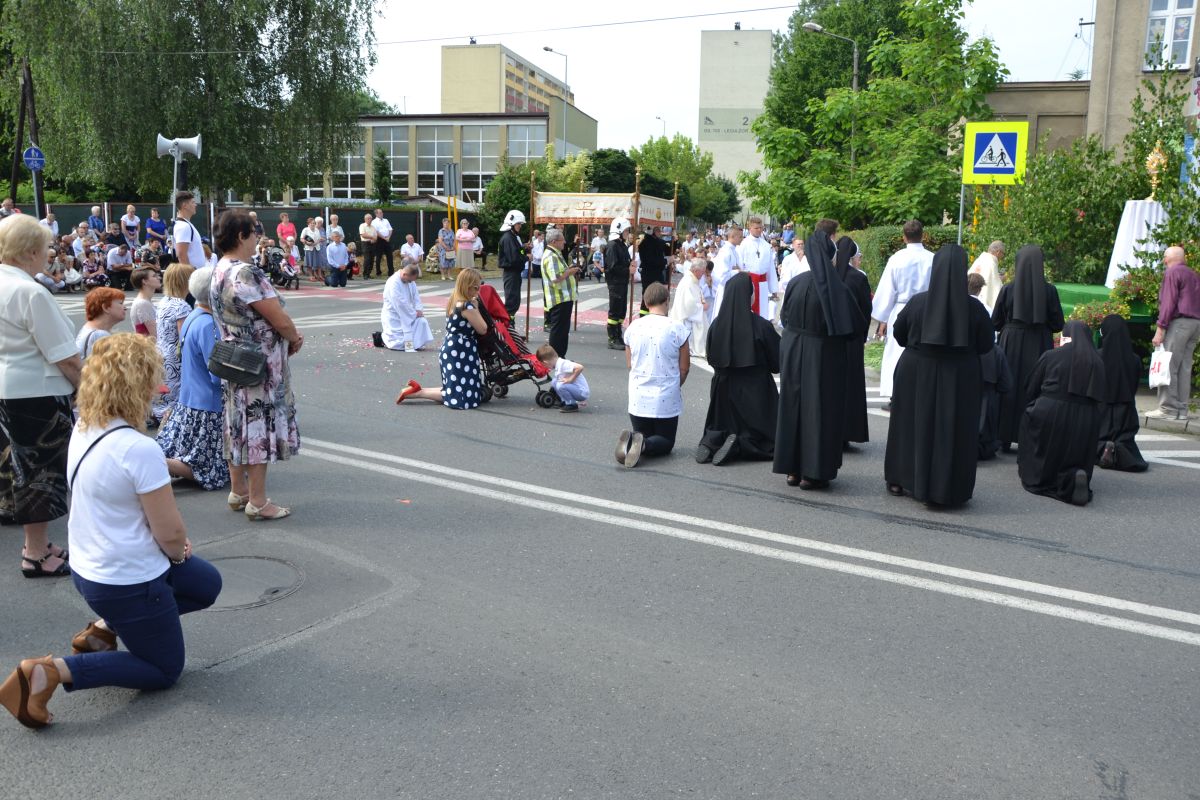 procesja-boze-cialo-zory-filip-jakub-2019 27
