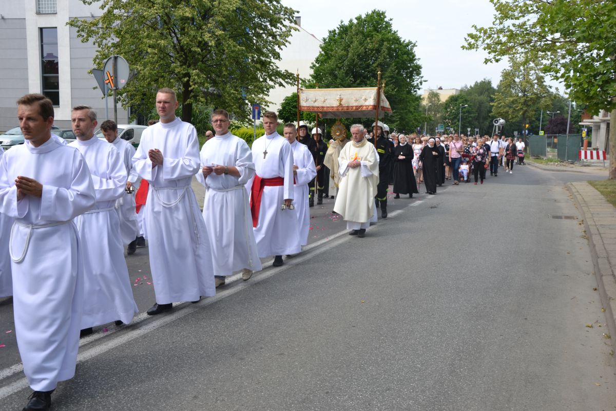 procesja-boze-cialo-zory-filip-jakub-2019 35