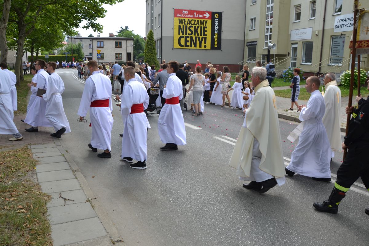 procesja-boze-cialo-zory-filip-jakub-2019 37