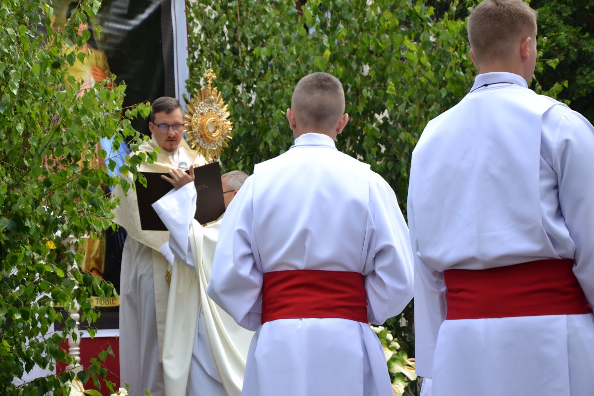 procesja-boze-cialo-zory-filip-jakub-2019 40