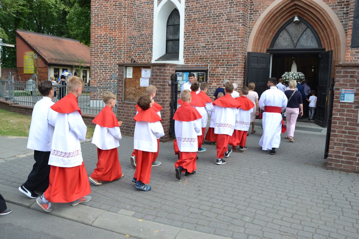 procesja-boze-cialo-zory-filip-jakub-2019 43