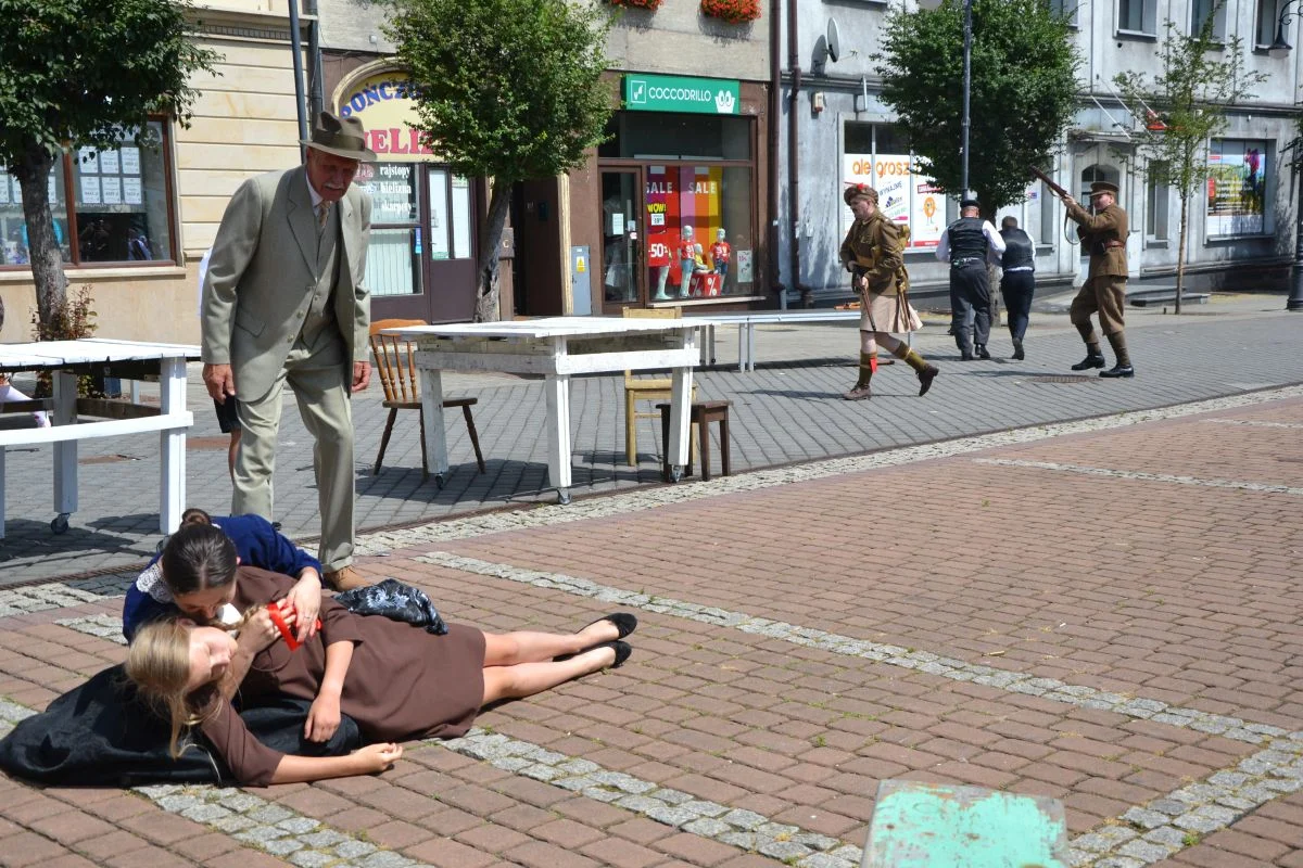 widowisko-historyczne-zory-rynek 2