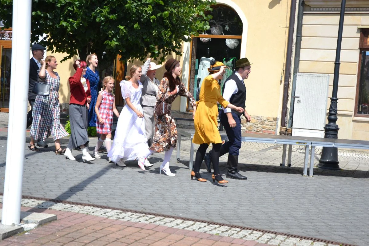 widowisko-historyczne-zory-rynek 10