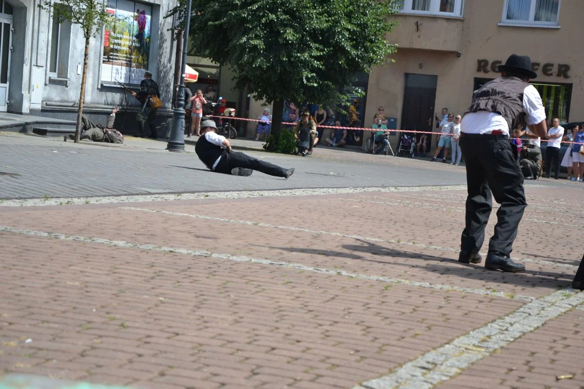 widowisko-historyczne-zory-rynek 26