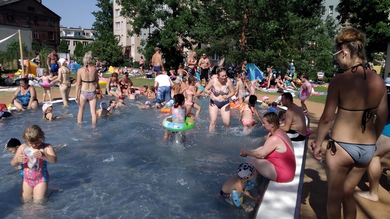 Basen letni 22