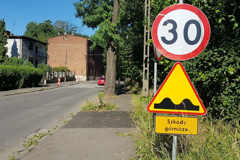 Uwaga kierowcy trwa remont ulicy Bielszowickiej. Mogą wystąpić utrudnienia w ruchu!