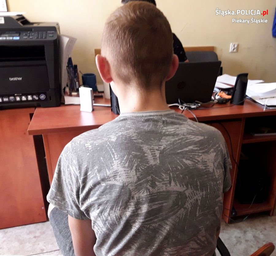 Nieletni włamywacze w rękach mundurowych