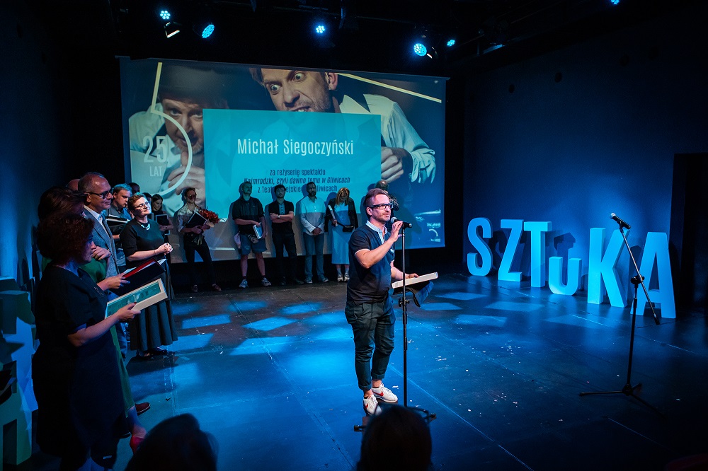 Spektakl "Najmrodzki" rozbił bank