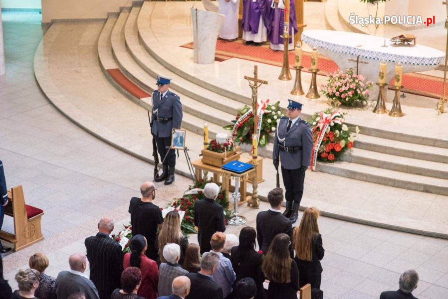 Śmierć komendanta KPP Mikołów. Sprawca usłyszał zarzuty, nie przyznaje się do winy