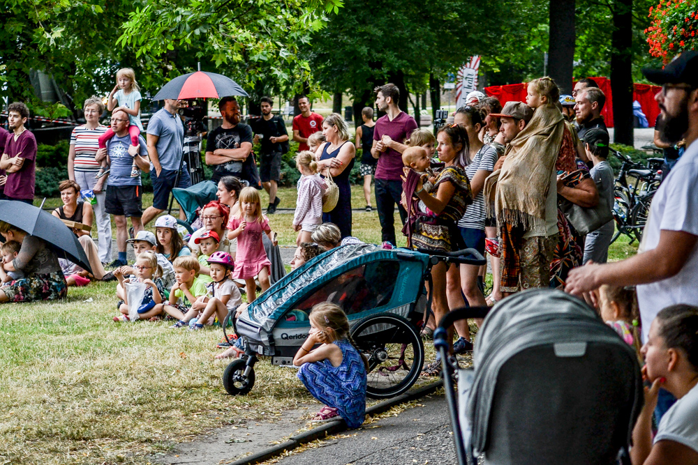 Inwazja Sztukmistrzów 15