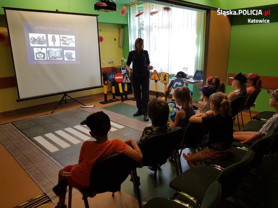 "Lato w mieście" z katowickimi policjantami