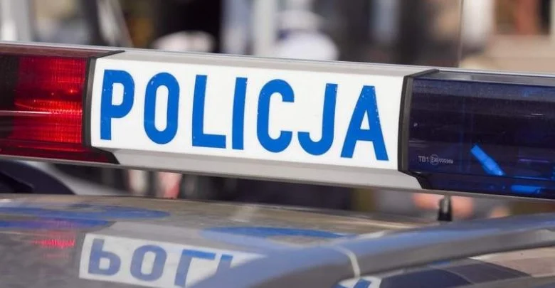 W Chropaczowie grasował nożownik. Atakował przechodniów i uszkodził kilka pojazdów