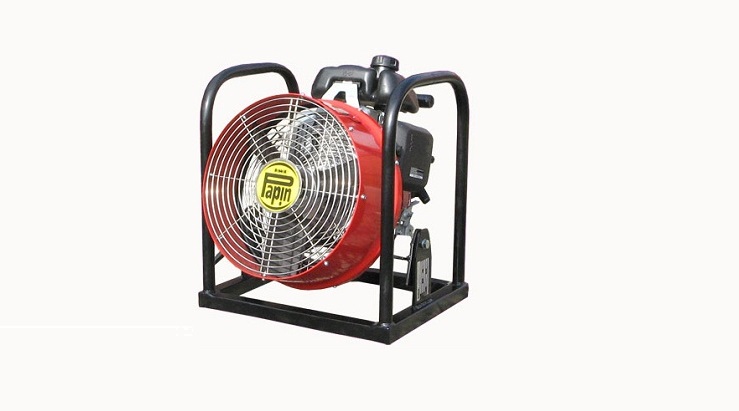 Druhowie z OSP zorganizowali zbiórkę pieniędzy na zakup wentylatora oddymiającego