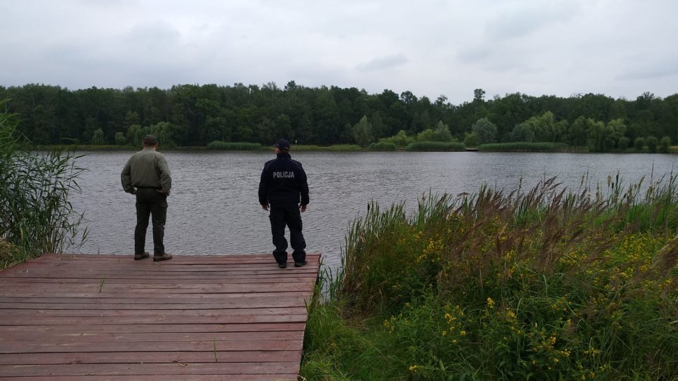 Zabrzańscy policjanci kontrolowali zbiorniki wodne i tereny leśne