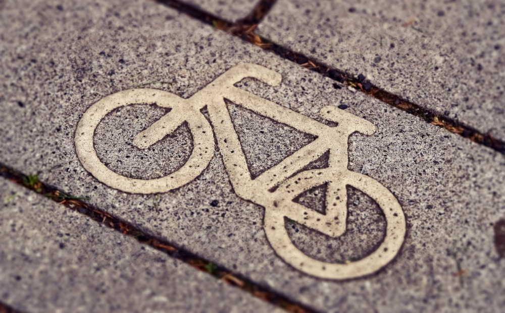 Żorskie krawężniki za wysokie? Radny z interpelacją w tej sprawie