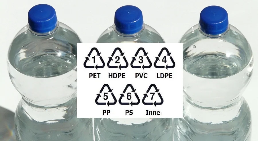 NIE dla plastikowych butelek w UM Żory a.k.a.  dlaczego plastik może być szkodliwy