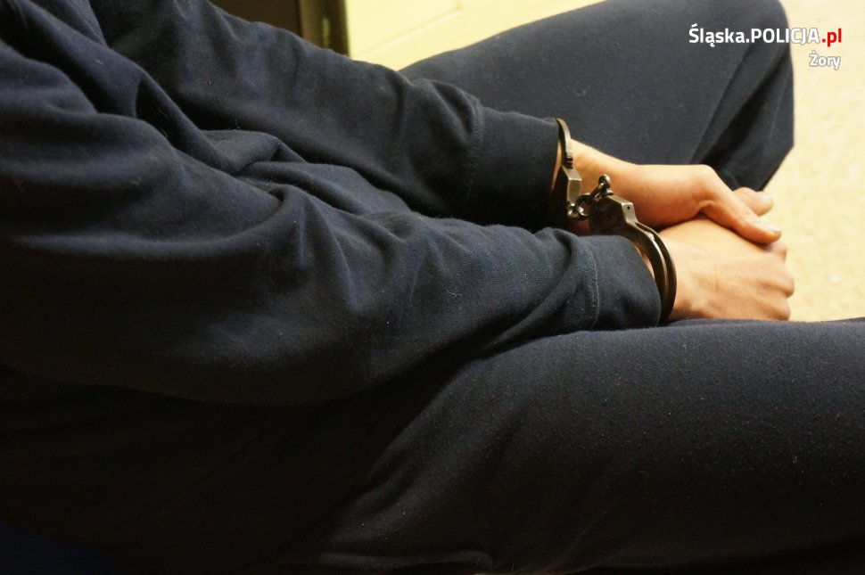 Żory: 27 - latek tymczasowo aresztowany za brutalne napady na dwie kobiety