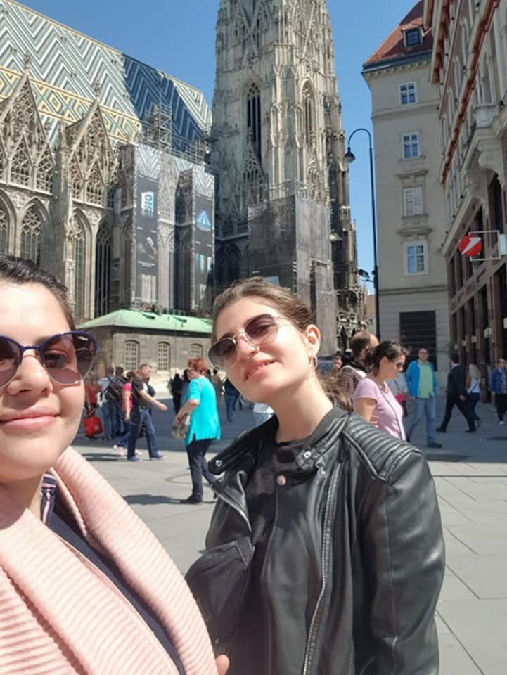 Wolontariusze w żorskiej bibliotece 2