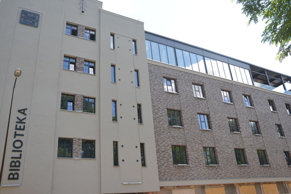 nowa siedziba biblioteki 12