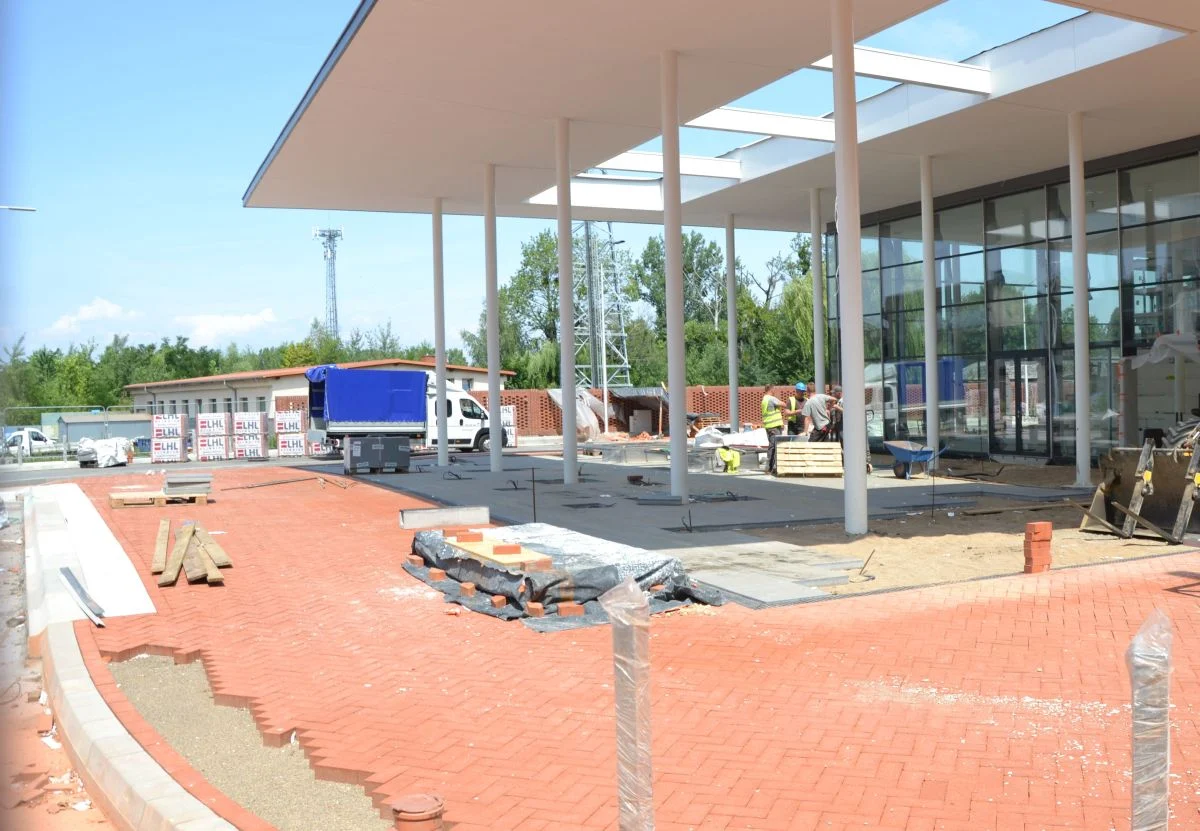 dworzec-autobusowy-centrum-przesiadkowe-budowa-zory 7