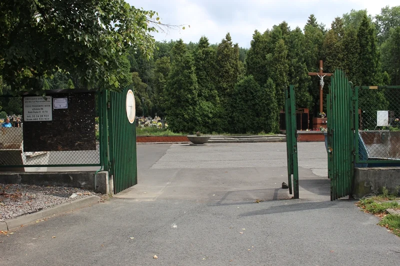 Rusza częściowa modernizacja cmentarza komunalnego przy ul. 1 Maja w Halembie