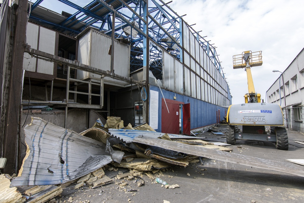 Trwa rozbiórka "Stodoły"