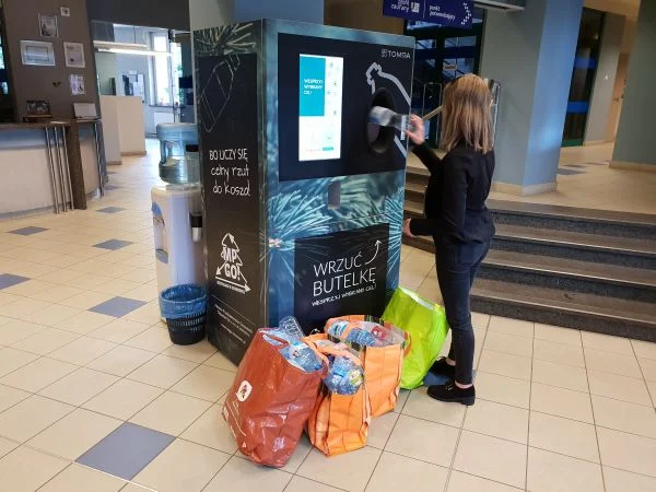 Już ponad 100 tys. butelek zebranych w automatach!