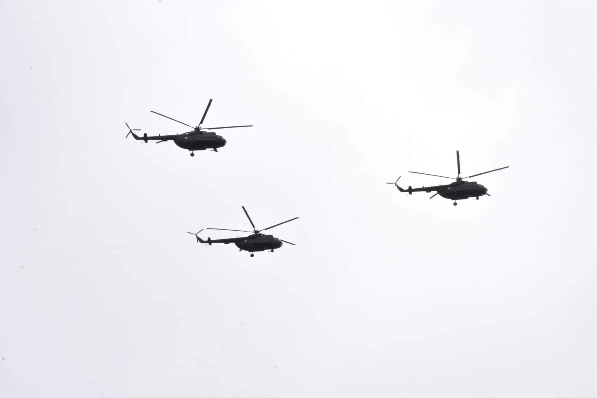 Helikoptery wojskowe i samoloty przeleciały wczoraj nad Świętochłowicami