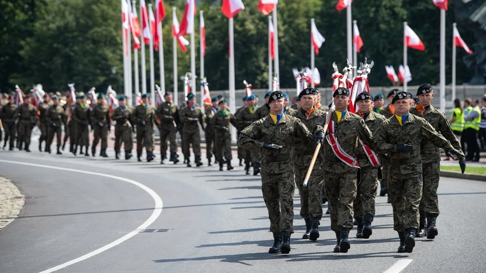 W Katowicach odbyła się defilada Wierni Polsce z okazji Święta Wojska Polskiego!