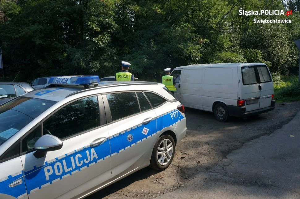 Policjanci przeprowadzili akcję "SMOG". Zatrzymano 11 dowodów rejestracyjnych