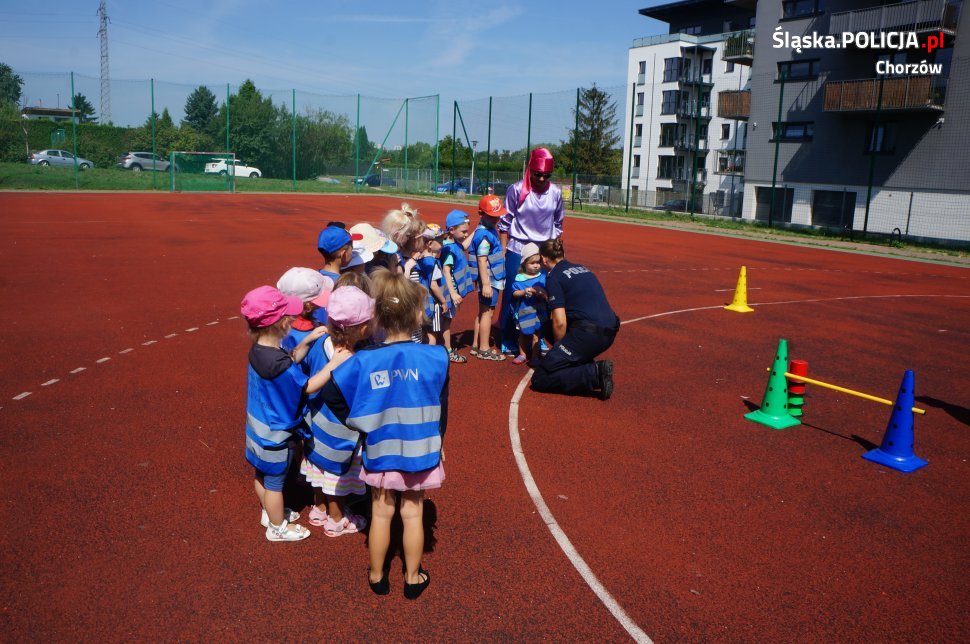 Trwa "Tydzień wakacyjno-teatralnej podróży po chorzowskich podwórzach"