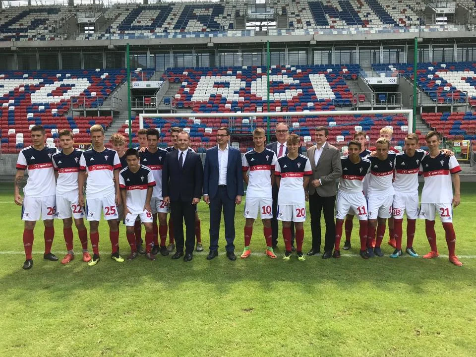 Premier Mateusz Morawiecki w Zabrzu mówił o rozwoju lokalnej infrastruktury sportowej