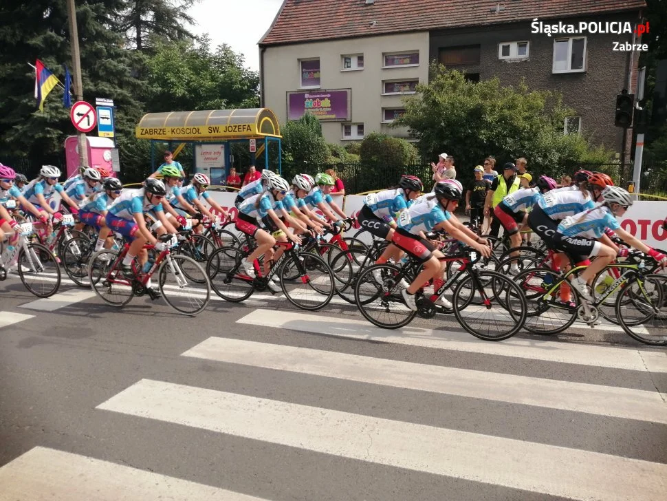 Mundurowi dbali o bezpieczeństwo podczas Tour de Pologne