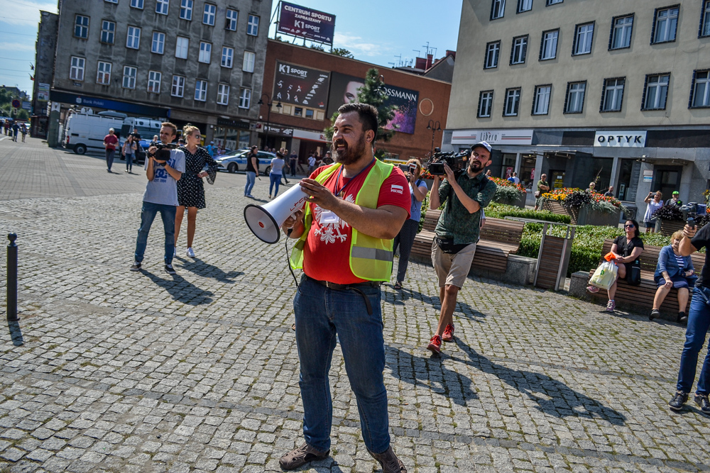 Parada Równości czy parodia? Oto jest pytanie [ZDJĘCIA]