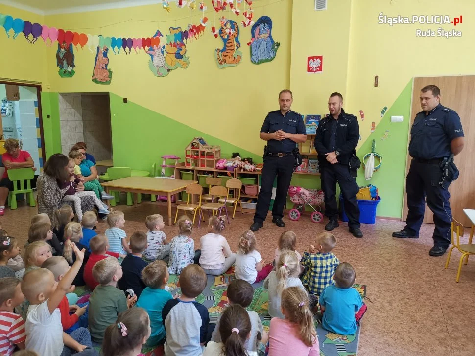 Kolejne spotkania policjantów z najmłodszymi