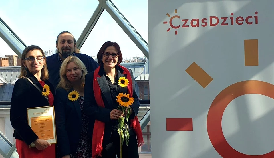 Słoneczniki 2019 rozdane - InnY Dom Kultury otrzymał Nagrodę Rodziców w kategorii "logika"