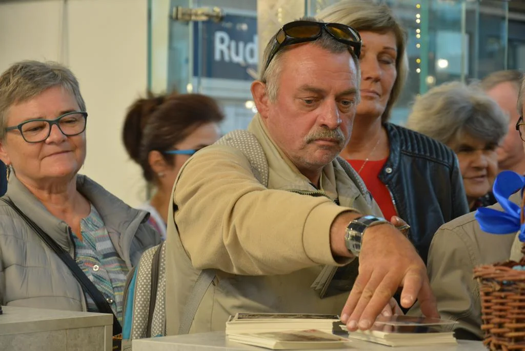 Stacja Biblioteka nareszcie otwarta!