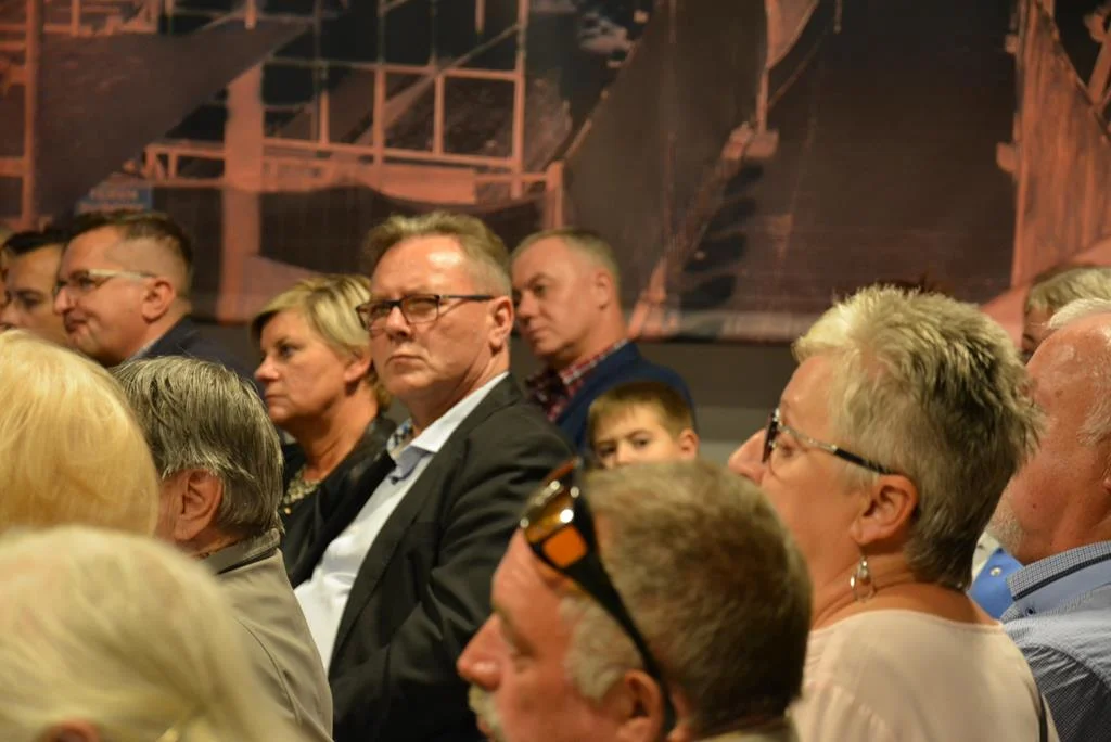 Stacja Biblioteka nareszcie otwarta! 16