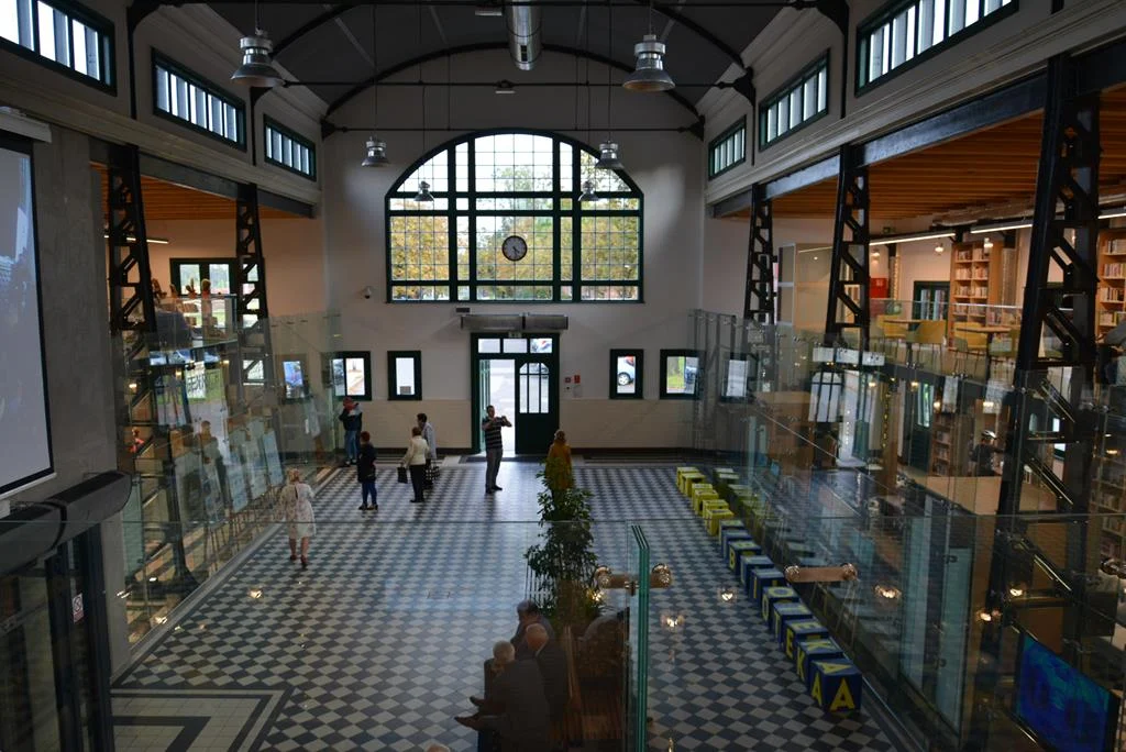 Stacja Biblioteka nareszcie otwarta! 20