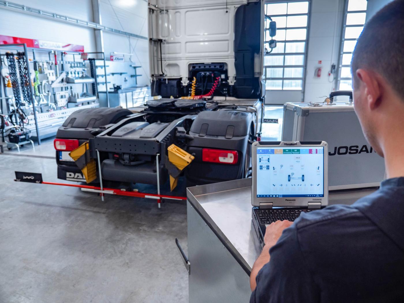 Prostowanie ram - nowa usługa w Autoserwisie SM Logistic