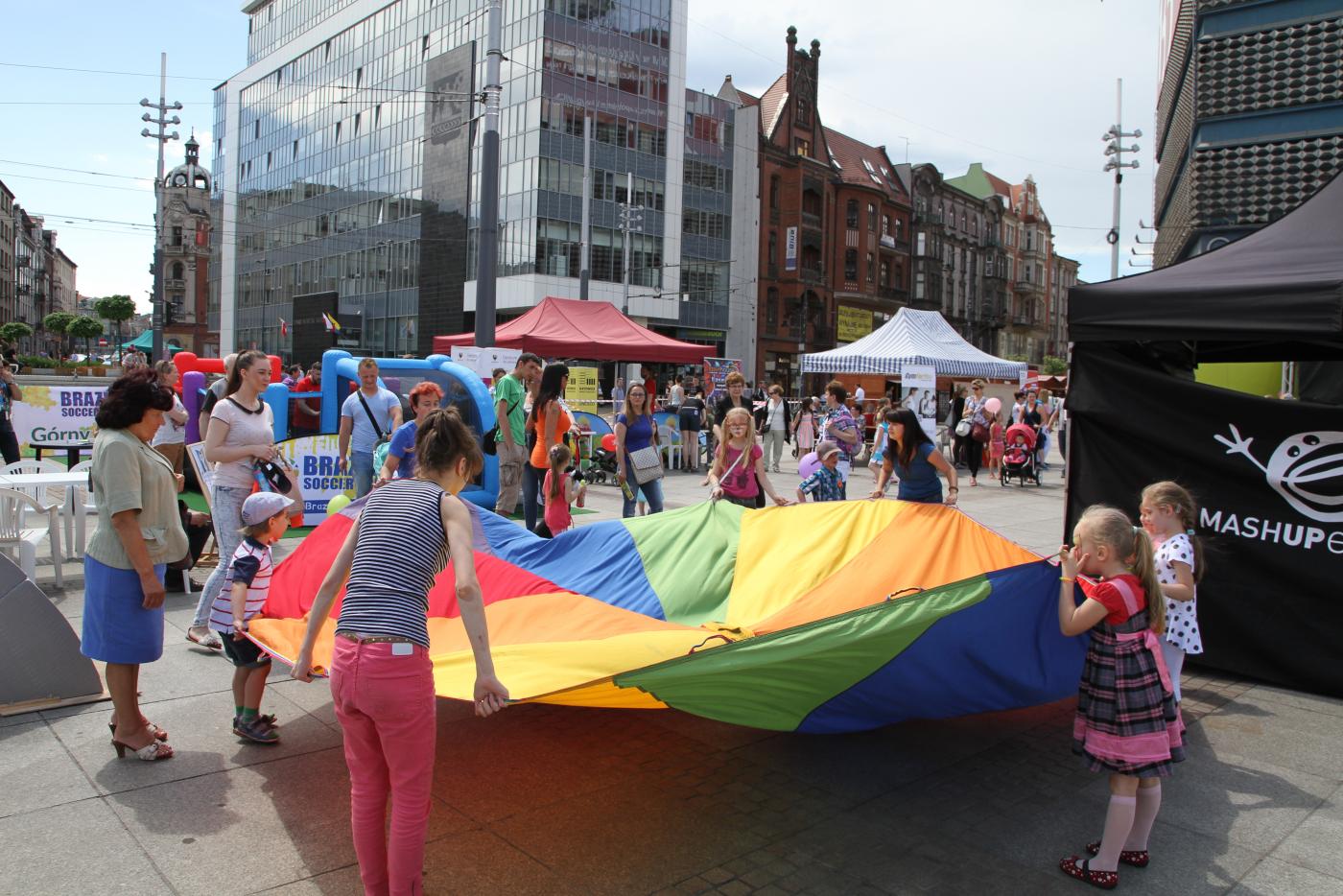 Dzieje się w dzielnicach. Jakie wydarzenia odbędą się w październiku?