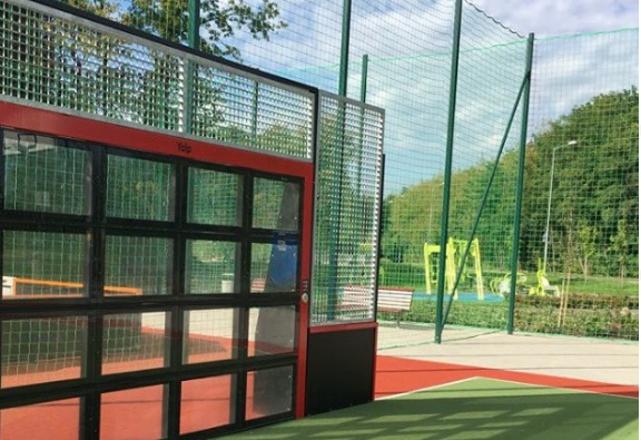 W Chorzowie powstało boisko naszpikowane technologią. Pierwsza taka bramka w Polsce!