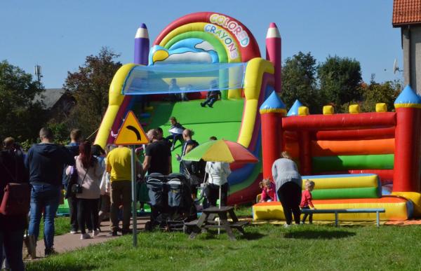 Plac zabaw oraz mini miasteczko ruchu drogowego w Kończycach