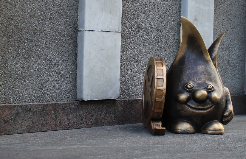 Nowa figurka Żorka stanęła przed kinem "Na Starówce"