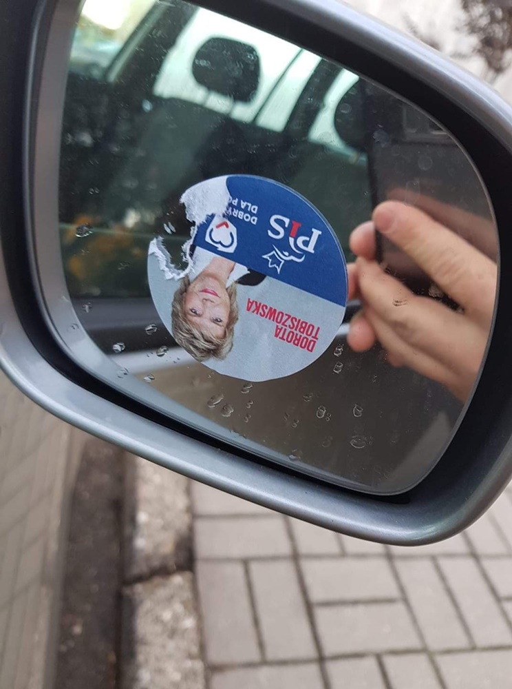 Naklejki z podobizną Doroty Tobiszowskiej 3