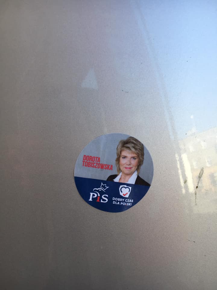 Naklejki z podobizną Doroty Tobiszowskiej 8