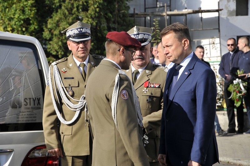 Jeden z saperów, którzy zginęli w wypadku, był rudzianinem. Został pośmiertnie odznaczony