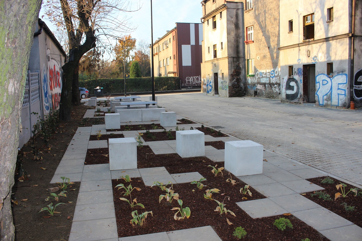 Zakończyła się rewitalizacja dwóch kolejnych podwórek w Rudzie Śląskiej