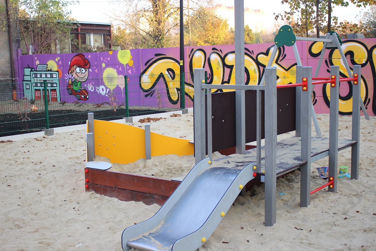 Zakończyła się rewitalizacja dwóch kolejnych podwórek w Rudzie Śląskiej